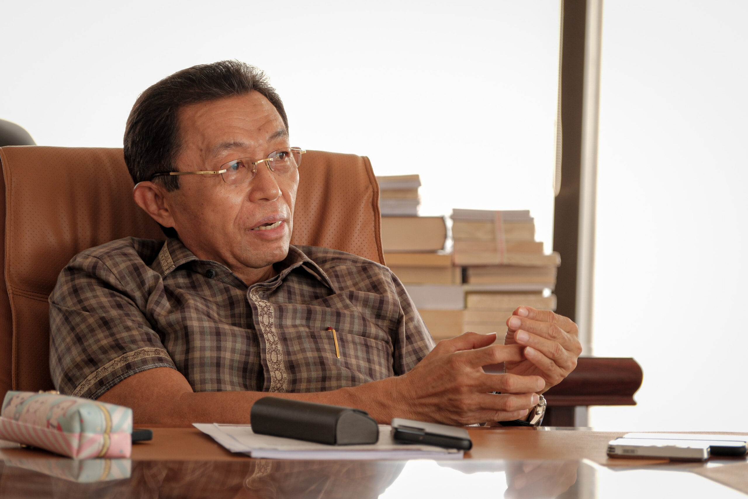 Hendra Karianga salon Anggota DPR RI dari Partai Perindo.